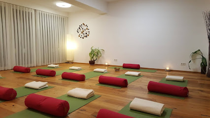 Yoga Studio Seitelberger - Persönlichkeit in Bewegung