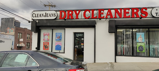 Dry Cleaner «Clean Jeans Dry Cleaners», reviews and photos, 1407 E 180th St, Bronx, NY 10460, USA