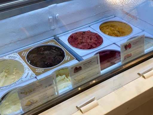 Ice Cream Shop «Häagen-Dazs® Ice Cream Shop», reviews and photos, 22 E Ridgewood Ave, Ridgewood, NJ 07450, USA