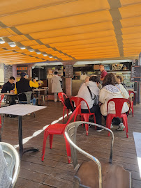 Atmosphère du Restaurant Les Cocotes de la Muntanya à Le Perthus - n°4