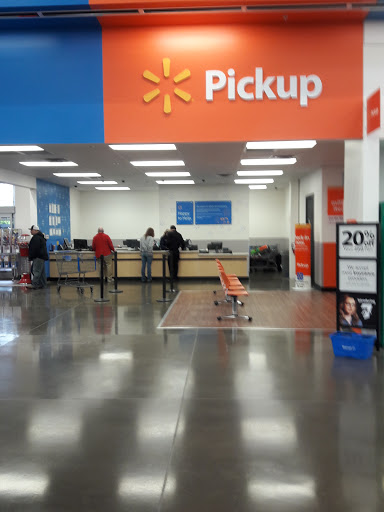 Department Store «Walmart Supercenter», reviews and photos, 762 Outlet Collection Way, Auburn, WA 98001, USA
