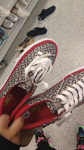 Clothing Store «Ross Dress for Less», reviews and photos, 2180 MacArthur Rd, Whitehall, PA 18052, USA