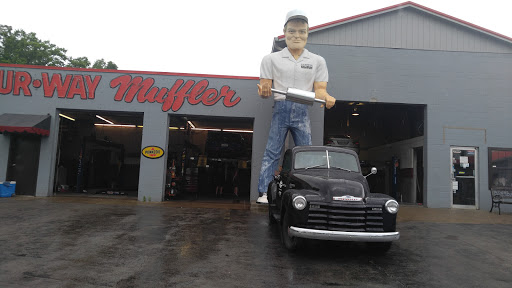 Muffler Shop «Four Way Mufflers & Motors», reviews and photos, 1368 E Broadway, Gallatin, TN 37066, USA