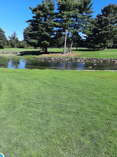 Golf Course «Stone-E-Lea Golf Club», reviews and photos, 1411 County St, Attleboro, MA 02703, USA