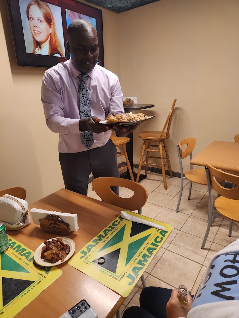 Negril Caribbean Restaurant 31313