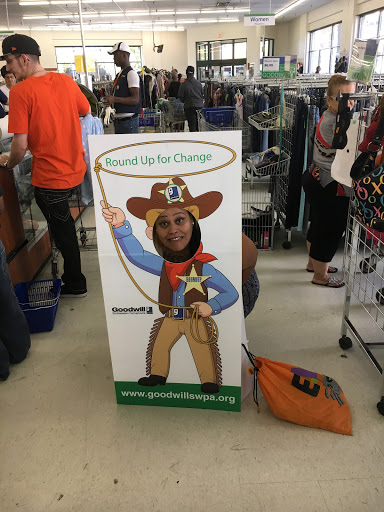 Thrift Store «Community Thrift Center», reviews and photos, 2226 Noblestown Rd, Pittsburgh, PA 15205, USA