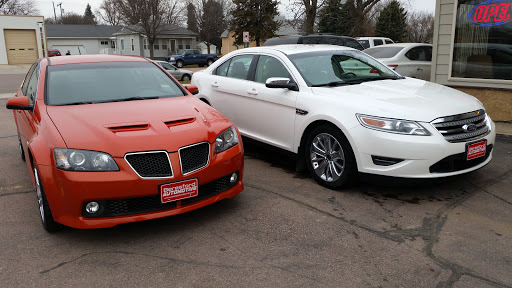 Used Car Dealer «Beresford Automotive LLC», reviews and photos, 100 E Cedar St, Beresford, SD 57004, USA