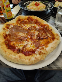 Pizza du Restaurant italien Cappello Rosso à Lyon - n°10