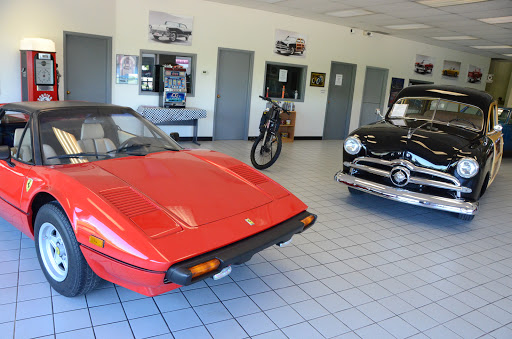 Car Dealer «Classic Enterprises», reviews and photos, 250 Classic Car Ct SW, Cedar Rapids, IA 52404, USA