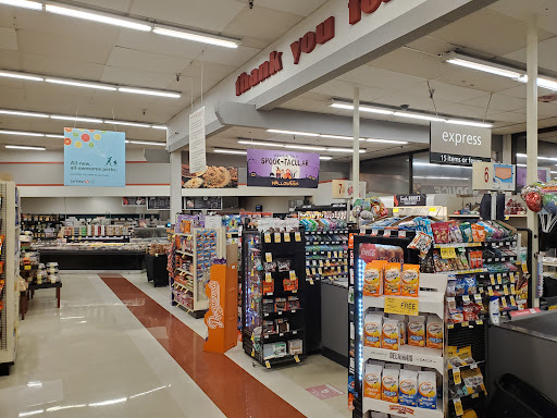 Grocery Store «Safeway», reviews and photos, 30 Chestnut Ave, South San Francisco, CA 94080, USA