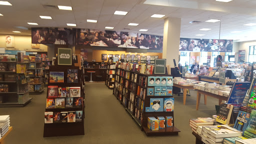 Book Store «Barnes & Noble», reviews and photos, 5100 Kilgore Ave, Hampton, VA 23666, USA
