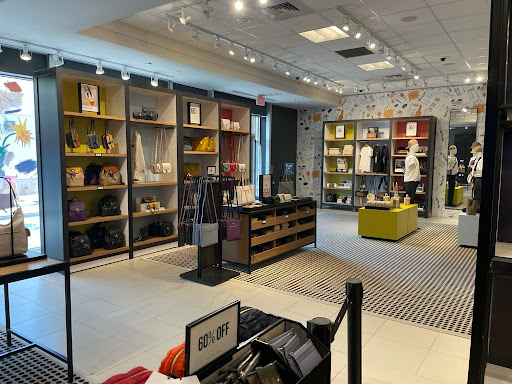 Clothing Store «Coach», reviews and photos, 1 Premium Outlet Blvd #201, Tinton Falls, NJ 07753, USA