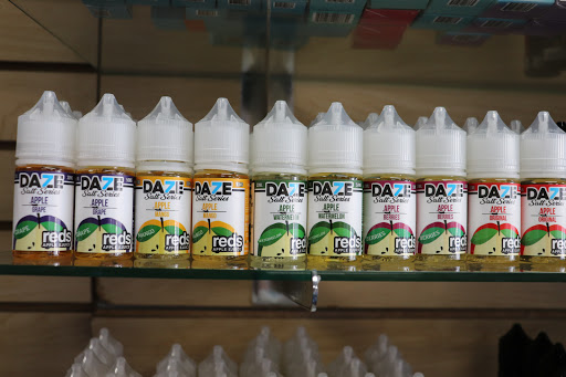 Vaporizer Store «Vape Master & Smoke Shop», reviews and photos, 1708 Long Beach Blvd, Long Beach, CA 90813, USA