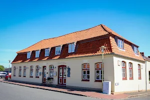 Hotel Das Brückenhaus - Schlafen Am Hafen image