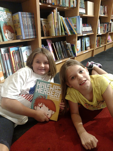 Christian Book Store «The Harvest Bookstore», reviews and photos, 6115 Arlington Ave, Riverside, CA 92504, USA