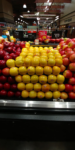 Grocery Store «Nob Hill Foods», reviews and photos, 2531 Blanding Ave, Alameda, CA 94501, USA