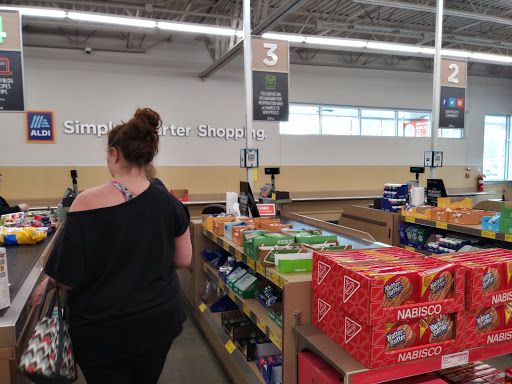 Supermarket «ALDI», reviews and photos, 111 Woodland Terrace E, Oak Ridge, TN 37830, USA
