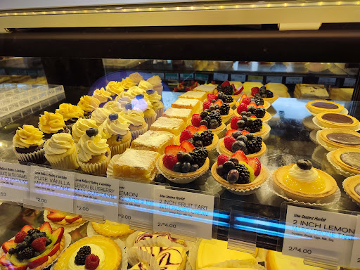 Grocery Store «New Seasons Market Hawthorne», reviews and photos, 4034 SE Hawthorne Blvd, Portland, OR 97214, USA