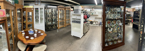 Used Furniture Store «All American Furniture», reviews and photos, 54 E 5th St, Apopka, FL 32703, USA