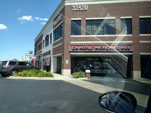 Mexican Restaurant «Chipotle Mexican Grill», reviews and photos, 32824 Woodward Ave, Royal Oak, MI 48068, USA