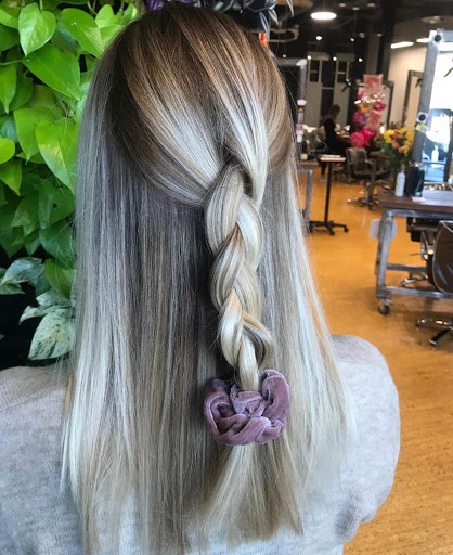 Hair Salon «Liquid Hair Salon», reviews and photos, 1020 NJ-18, East Brunswick, NJ 08816, USA