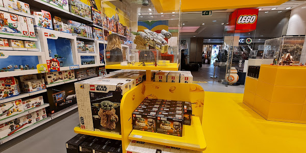 The LEGO® Store Leeds