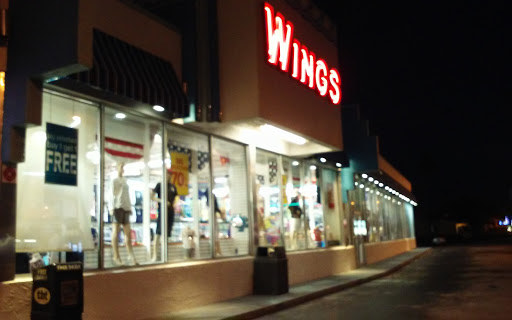 Beach Clothing Store «WINGS Beachwear - St Pete Beach #305», reviews and photos, 6705 Gulf Blvd, St Pete Beach, FL 33706, USA