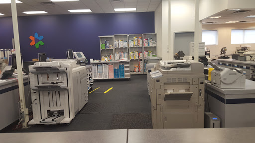 Print Shop «FedEx Office Print & Ship Center», reviews and photos, 550 Woods Lake Rd, Greenville, SC 29607, USA