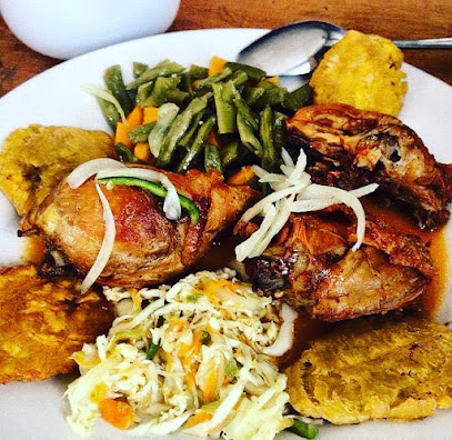 Lunie's Cuisine, Haitian Restaurant