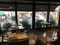 Atmosphère du Restaurant Café de Caen - n°4