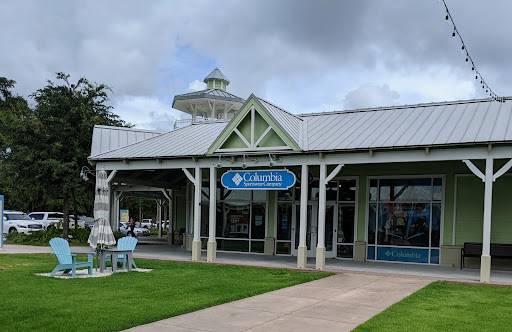 Sportswear Store «Columbia Sportswear Outlet Store at Tanger Outlets Hilton Head», reviews and photos, 1414 Fording Island Rd F200, Bluffton, SC 29910, USA