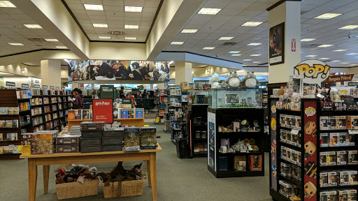 Book Store «Barnes & Noble», reviews and photos, 2790 N University Dr, Coral Springs, FL 33065, USA