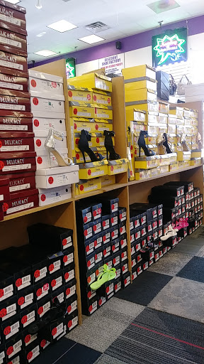 Shoe Store «Discount Shoe Factory», reviews and photos, 1701 S Rainbow Blvd, Las Vegas, NV 89146, USA