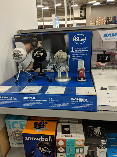 Electronics Store «Best Buy», reviews and photos, 1420 Nixon Dr, Mt Laurel, NJ 08054, USA