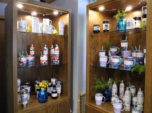 Florist «Cathy Cowgill Flowers», reviews and photos, 4315 Hills and Dales Rd NW, Canton, OH 44708, USA