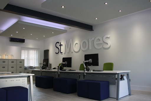 St Moores