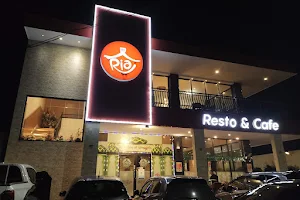 Ria Resto & Cafe image