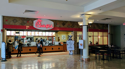 Fast Food Restaurant «Chick-fil-A», reviews and photos, 434 Woodbridge Center Dr, Woodbridge, NJ 07095, USA