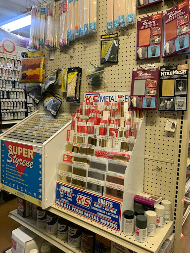 Art Supply Store «Desert Art Supplies», reviews and photos, 2750 N Green Valley Pkwy D, Henderson, NV 89014, USA