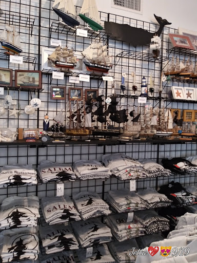 Gift Shop «Witch Way Gifts», reviews and photos, 155 Derby St, Salem, MA 01970, USA