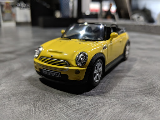 Used Car Dealer «MINI of Portland», reviews and photos, 9134 SW Canyon Rd, Portland, OR 97225, USA