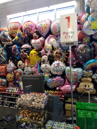 Party Store «Party City», reviews and photos, 1402 SE Everett Mall Way, Everett, WA 98208, USA