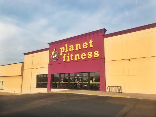 Gym «Planet Fitness», reviews and photos, 2021 N Amidon Ave, Wichita, KS 67203, USA