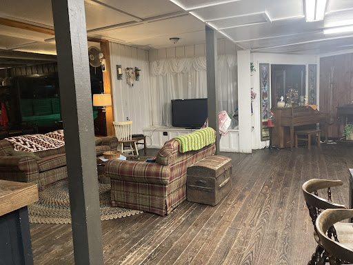 Hotel «Stagecoach Stop», reviews and photos, 7203 US-12, Onsted, MI 49265, USA