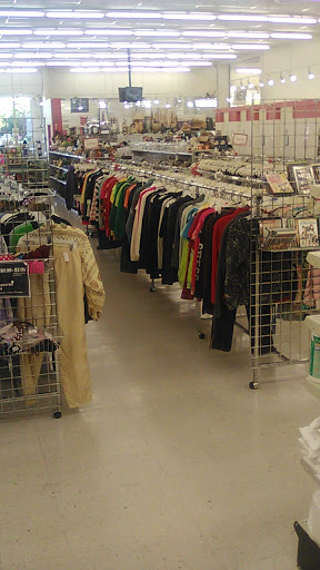 Thrift Store «Ohio Thrift Stores», reviews and photos, 3060 Southwest Blvd, Grove City, OH 43123, USA