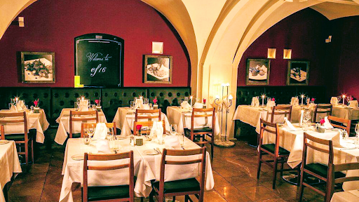 ef16 Restaurant Weinbar