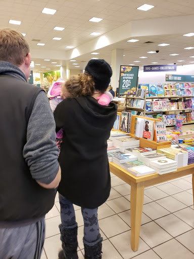 Book Store «Barnes & Noble», reviews and photos, 1271 Knapp Rd, North Wales, PA 19454, USA