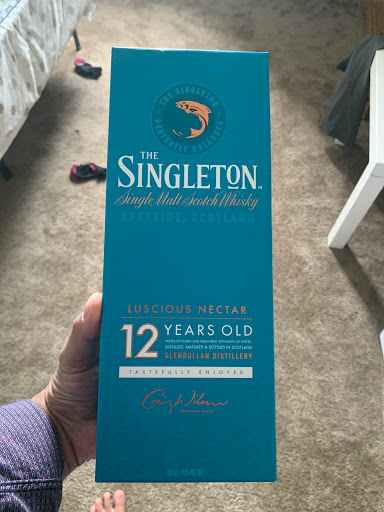 Liquor Store «Wines & Spirits», reviews and photos, 1602 Cochran Rd, Pittsburgh, PA 15220, USA