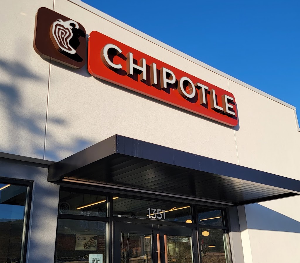 Chipotle Mexican Grill 84720