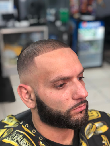 Beauty Salon «Beauty Cafe Salon», reviews and photos, 8909 W Oakland Park Blvd, Sunrise, FL 33351, USA